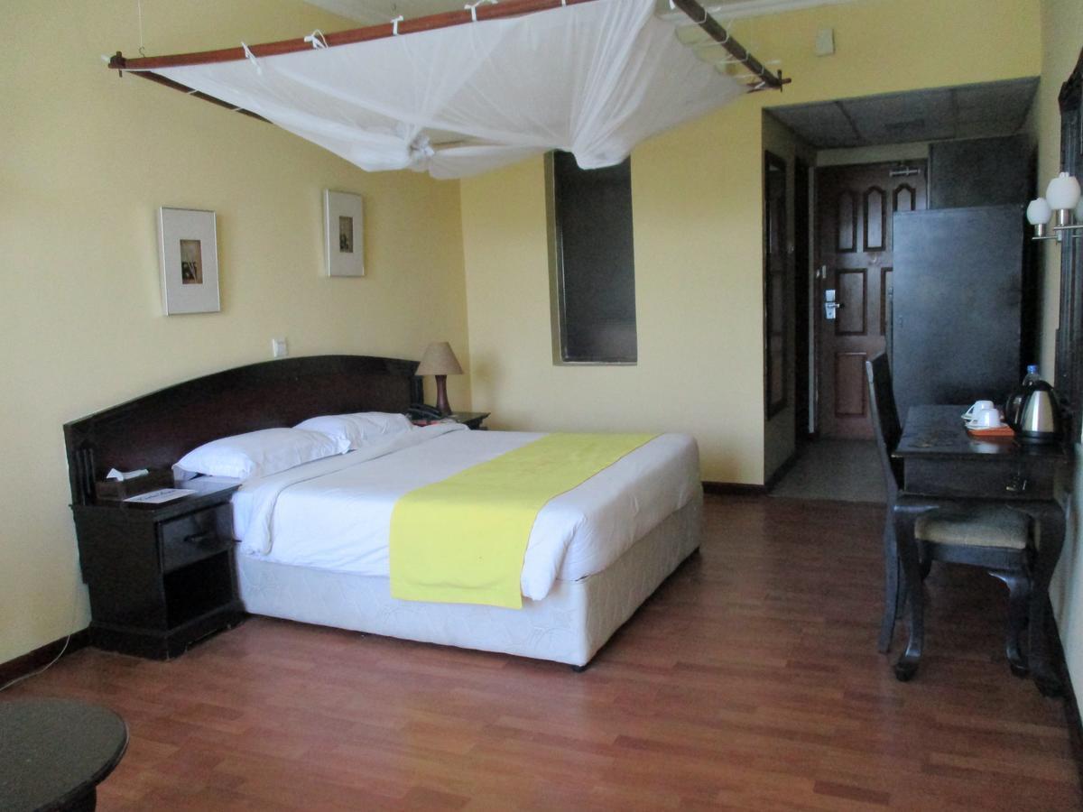 Giraffe Ocean View Hotel Dar es Salaam Exterior photo