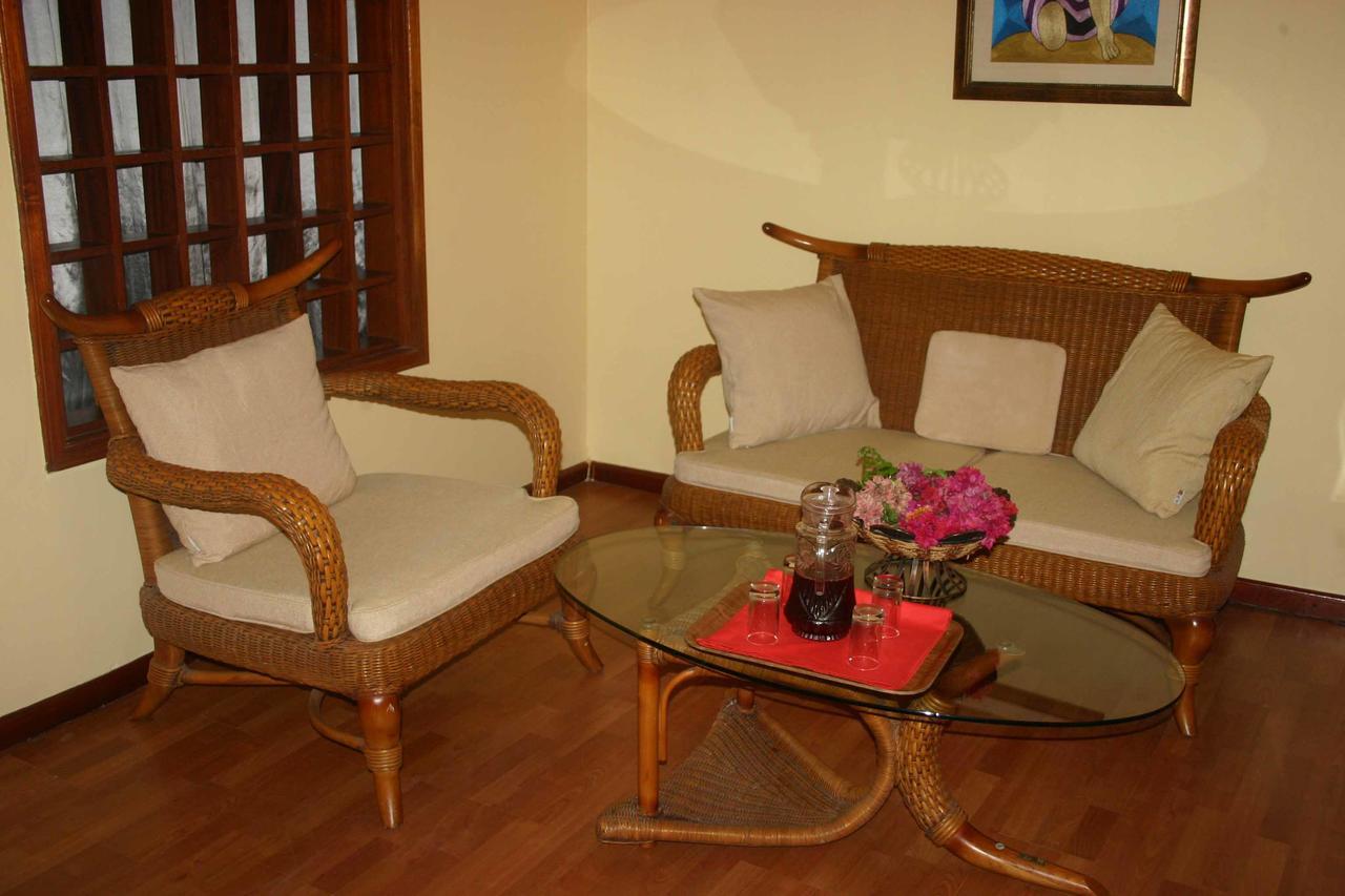 Giraffe Ocean View Hotel Dar es Salaam Exterior photo