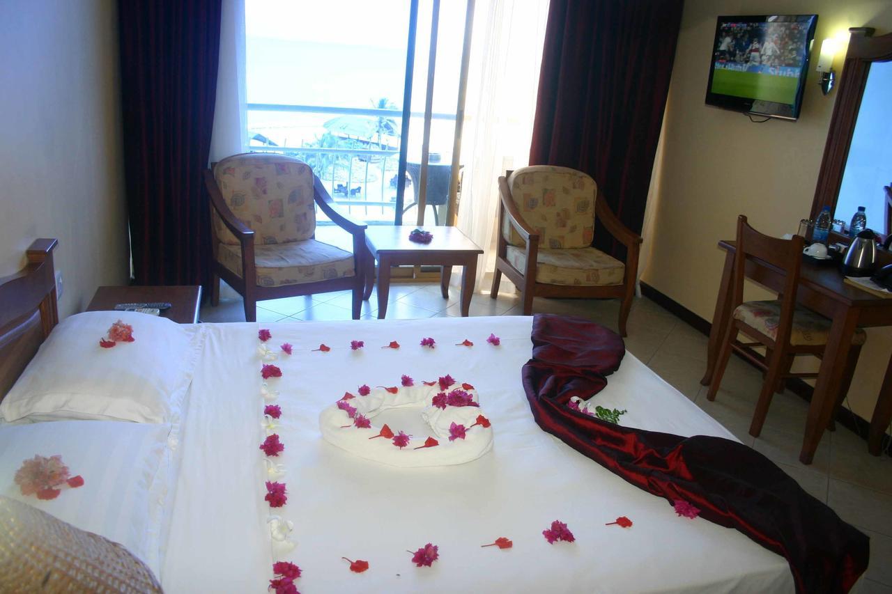 Giraffe Ocean View Hotel Dar es Salaam Exterior photo