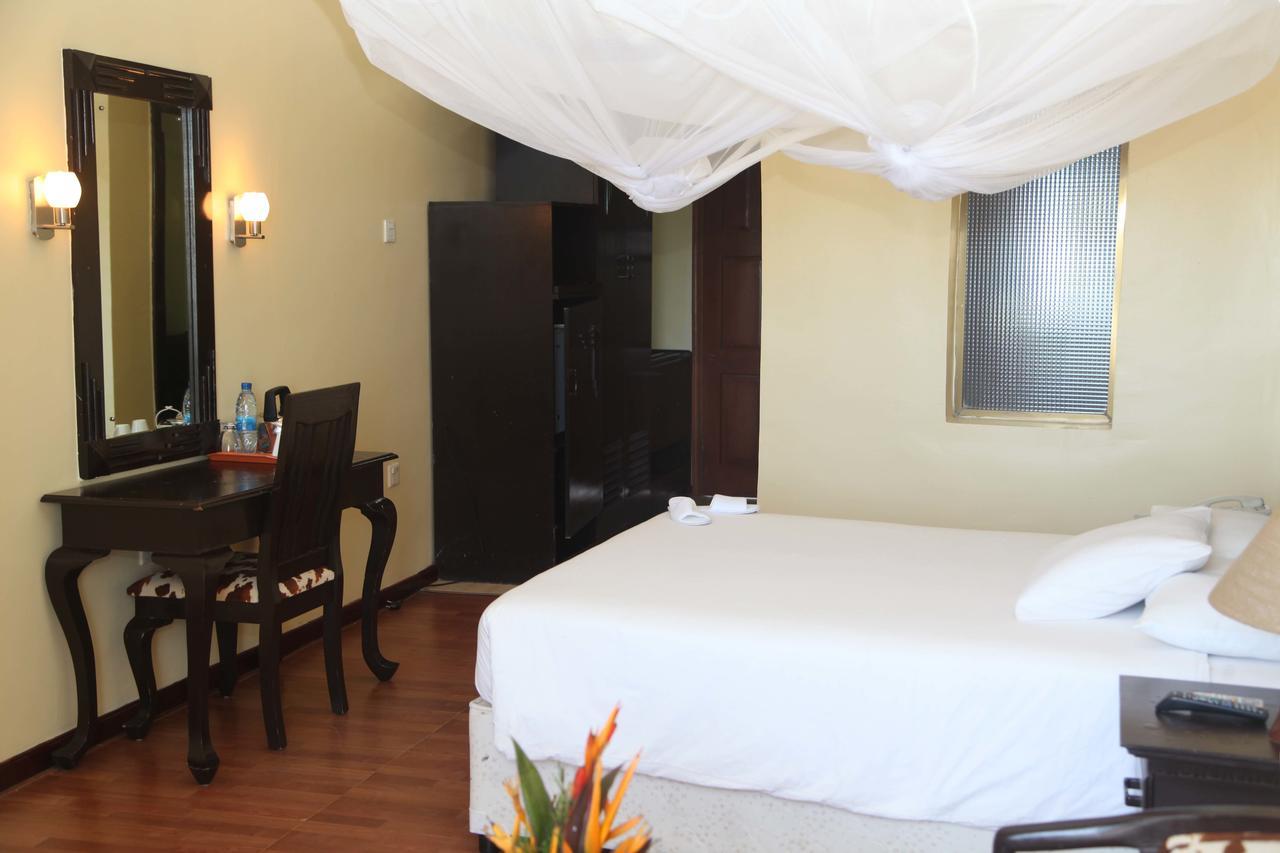 Giraffe Ocean View Hotel Dar es Salaam Exterior photo