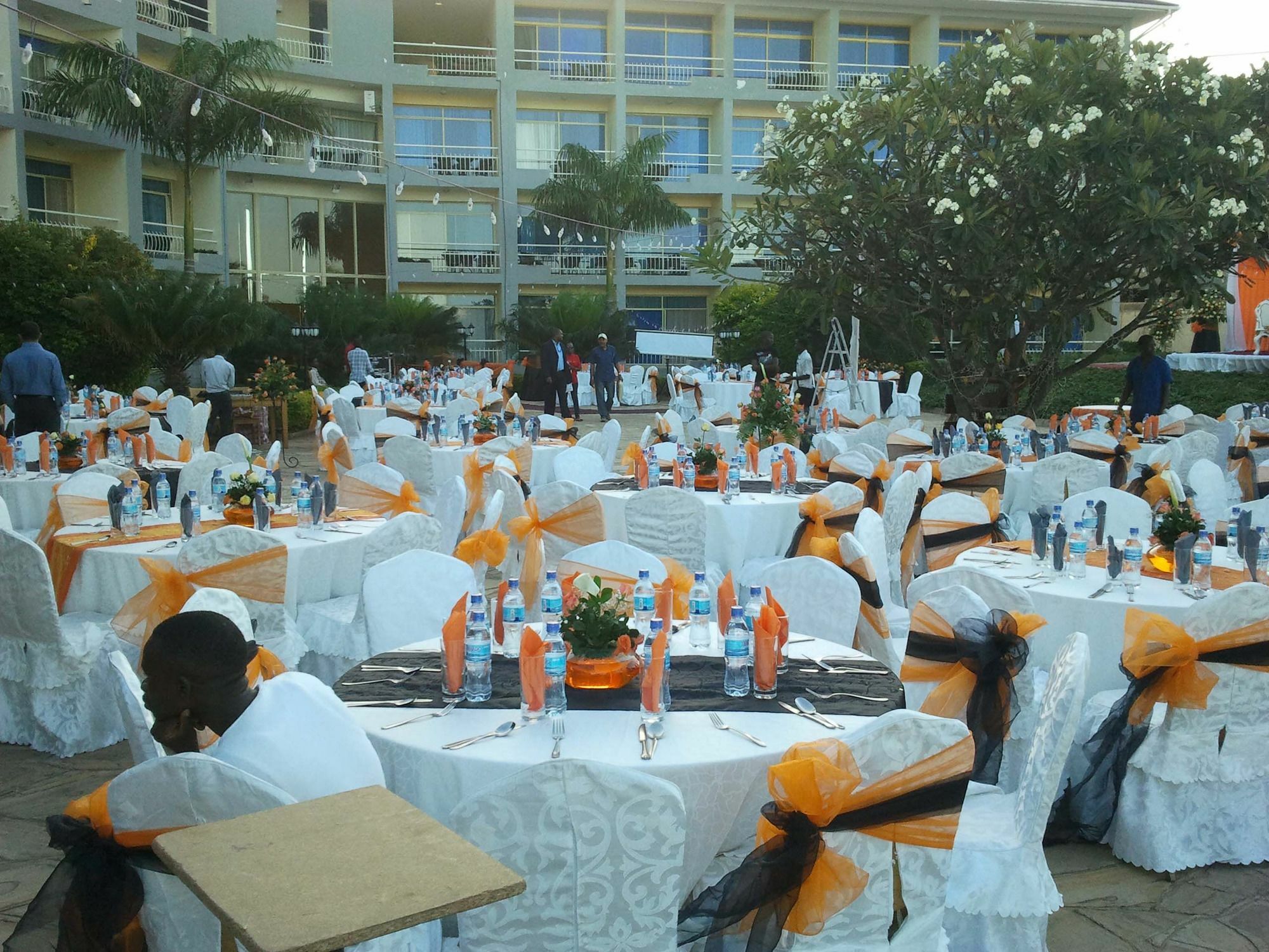 Giraffe Ocean View Hotel Dar es Salaam Exterior photo